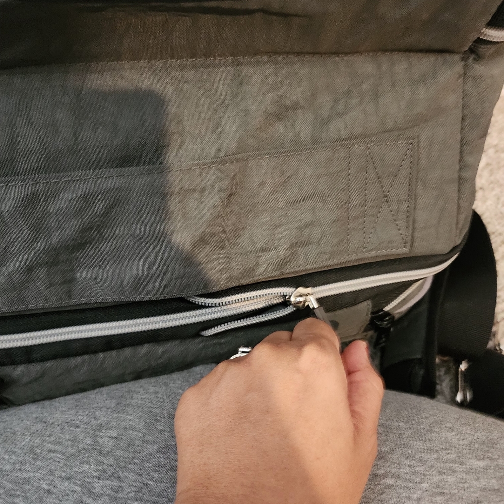 Biaggi Gray Travel Bag Zipsak Boost - Picture 8 of 8